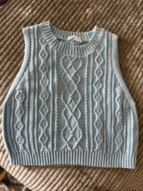 Double Zero Light Blue Cable Knit Cropped pullover sweater vest